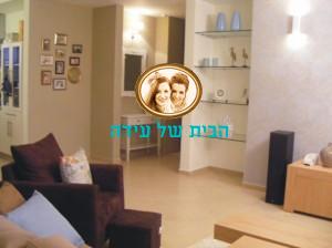 כניסה למבואת החדרים